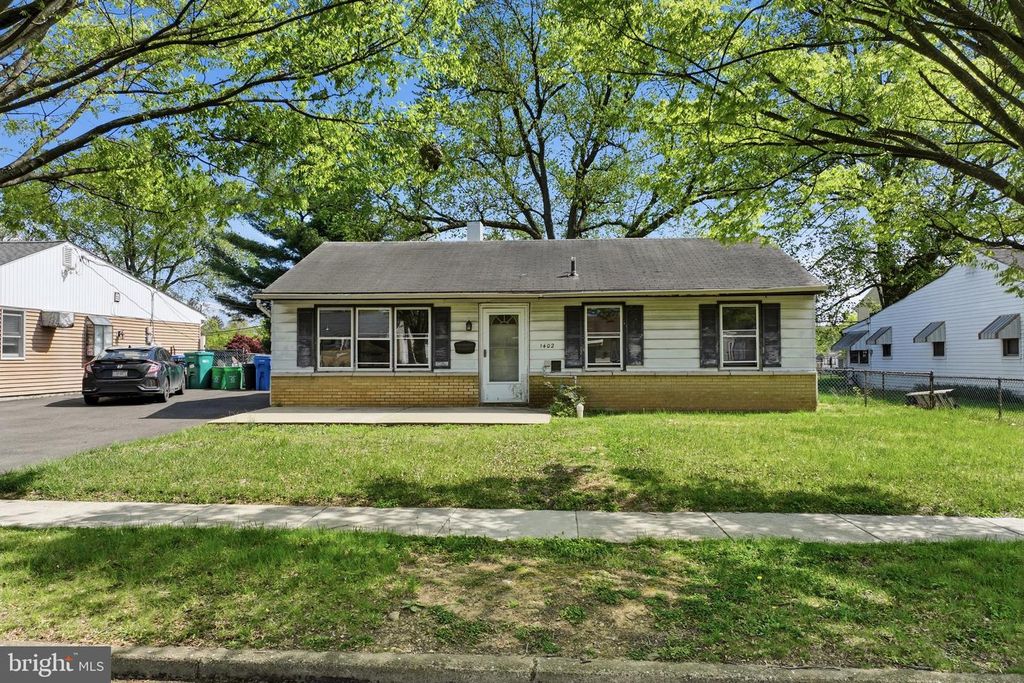 1402 SUSAN AVE, Croydon, PA 19021
