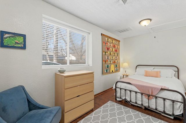 2719 S El Rancho, Wichita, KS 67216