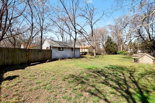 2719 S El Rancho, Wichita, KS 67216