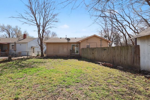 2719 S El Rancho, Wichita, KS 67216