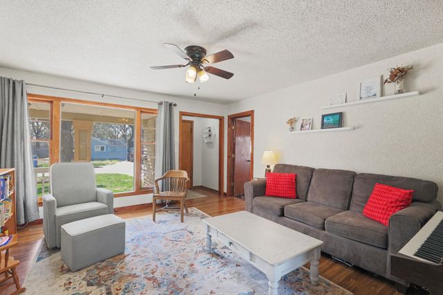 2719 S El Rancho, Wichita, KS 67216