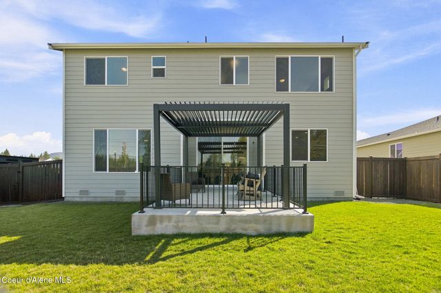 501 E Burdock Loop, Hayden, ID 83835