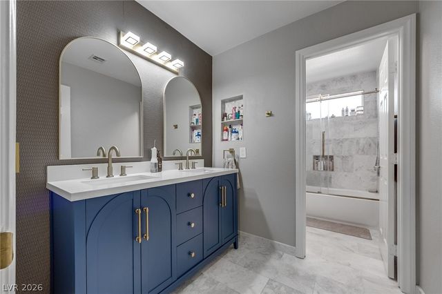 5668 Wild Olive Street, Las Vegas, NV 89118