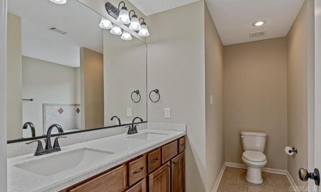 4816 Ocean Drive, Jonesboro, AR 72405