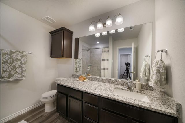 3884 Lorenzen CT, Belton, TX 76513