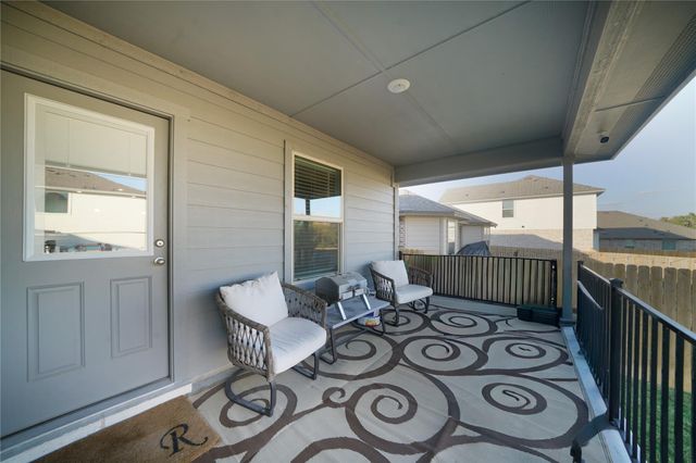 3884 Lorenzen CT, Belton, TX 76513