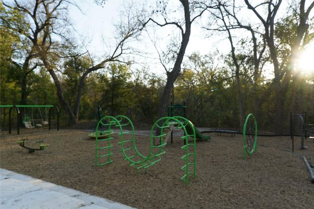 3884 Lorenzen CT, Belton, TX 76513