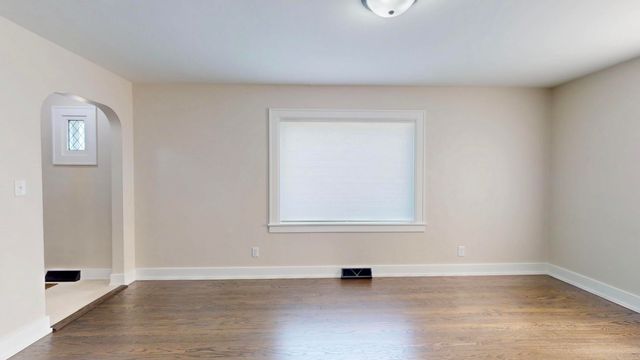 2310 W 73rd Avenue, Merrillville, IN 46410