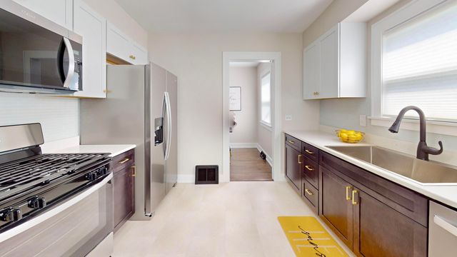 2310 W 73rd Avenue, Merrillville, IN 46410