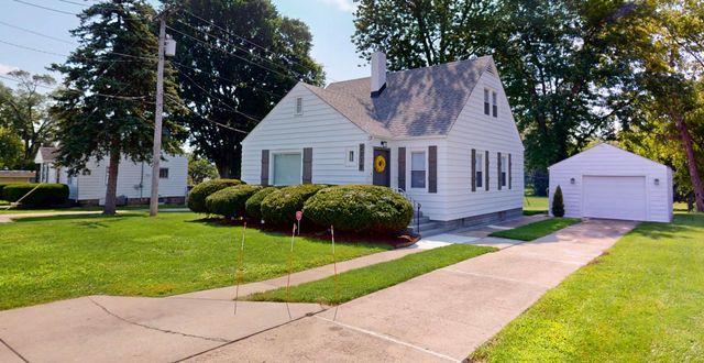 2310 W 73rd Avenue, Merrillville, IN 46410