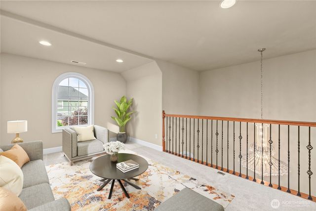 8110 113th Street Ct E, Puyallup, WA 98373