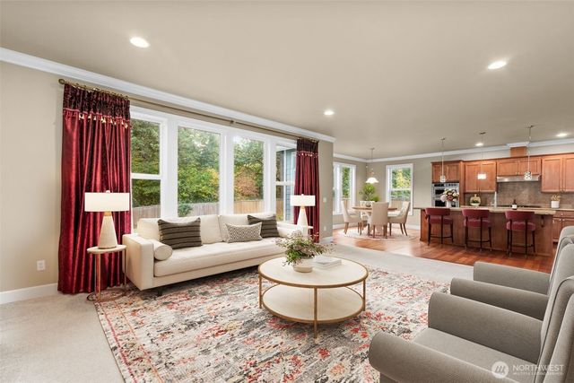 8110 113th Street Ct E, Puyallup, WA 98373