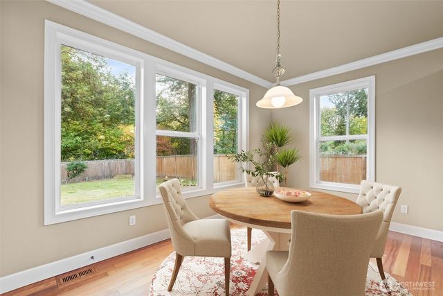 8110 113th Street Ct E, Puyallup, WA 98373