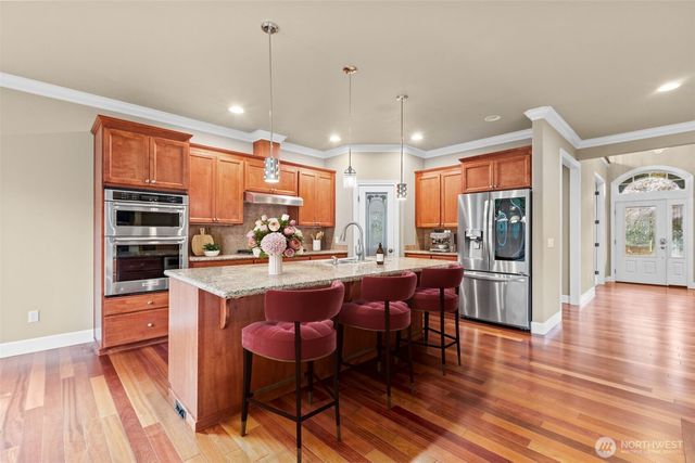 8110 113th Street Ct E, Puyallup, WA 98373