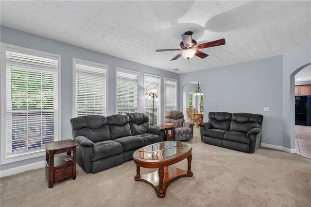 8862 Hectare Road, Winston, GA 30187