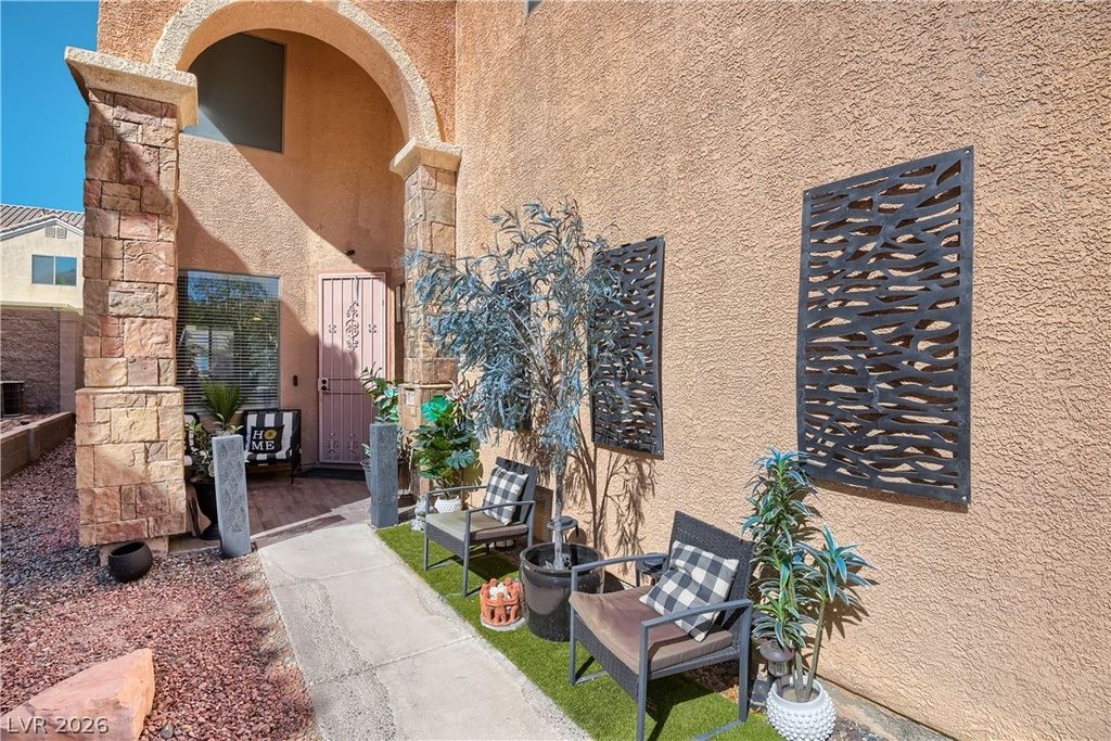9008 Townbridge Avenue, Las Vegas, NV 89149 — exterior