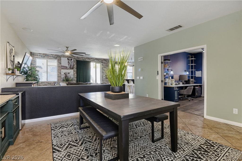 9008 Townbridge Avenue, Las Vegas, NV 89149 — photo 4