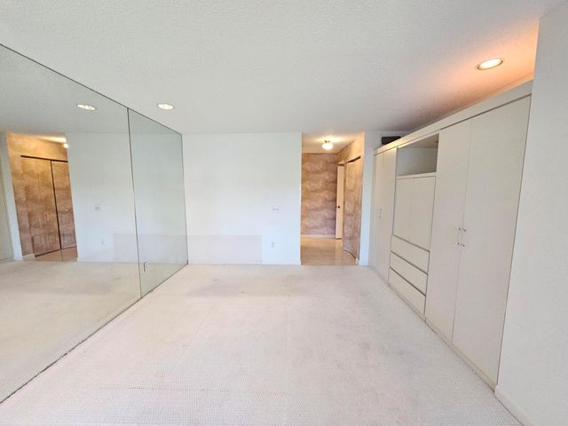 21815 Arriba Real 12e, Boca Raton, FL 33433