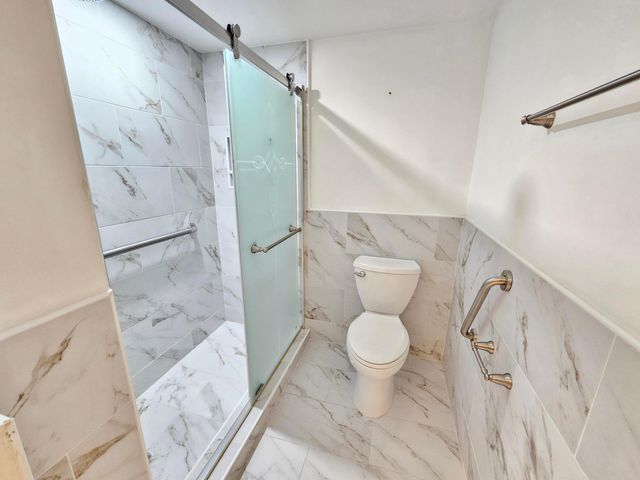 21815 Arriba Real 12e, Boca Raton, FL 33433