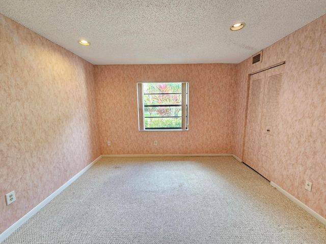 21815 Arriba Real 12e, Boca Raton, FL 33433