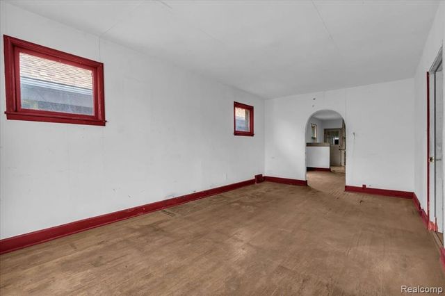 5828 4th Street, Detroit, MI 48202