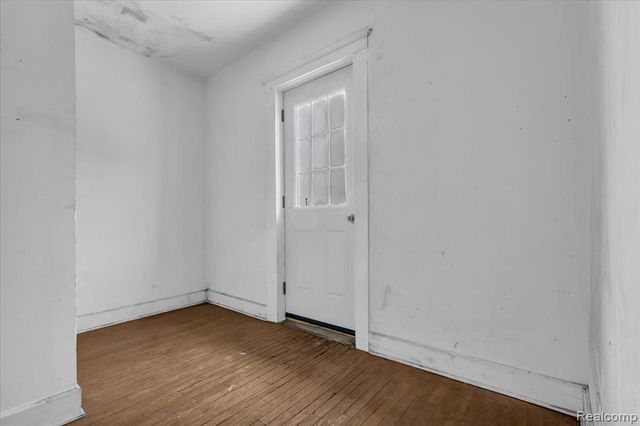 5828 4th Street, Detroit, MI 48202