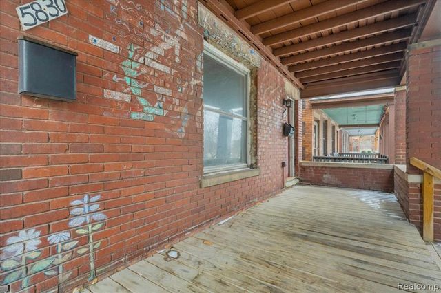 5828 4th Street, Detroit, MI 48202