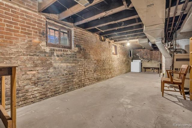 5828 4th Street, Detroit, MI 48202