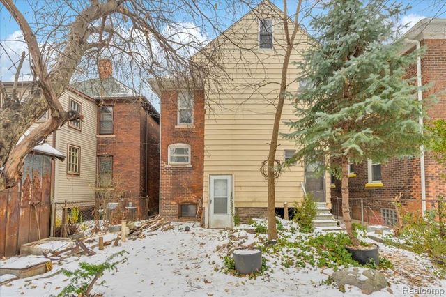 5828 4th Street, Detroit, MI 48202