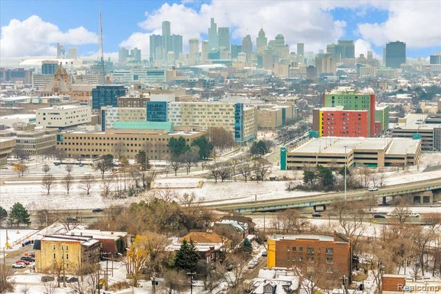 5828 4th Street, Detroit, MI 48202