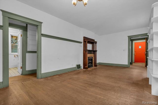 5828 4th Street, Detroit, MI 48202