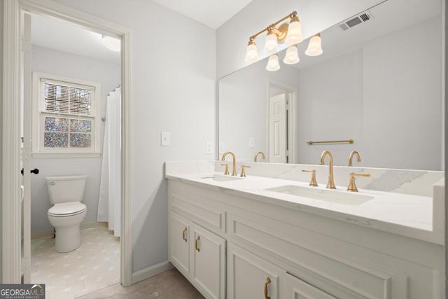 5435 Hoylake Court, Johns Creek, GA 30097