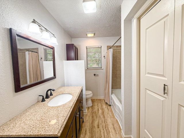 2424 Dorrington Drive, Dallas, TX 75228