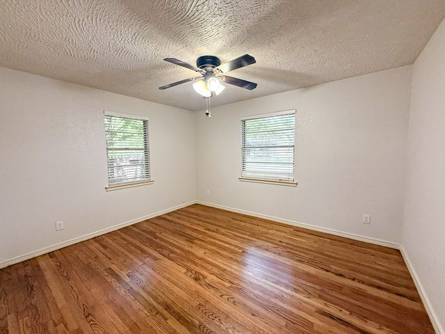2424 Dorrington Drive, Dallas, TX 75228