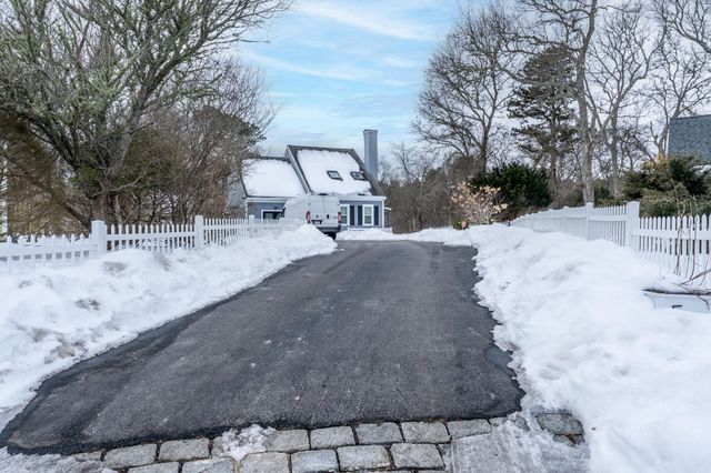 51 Larch Lane, Centerville, MA 02632