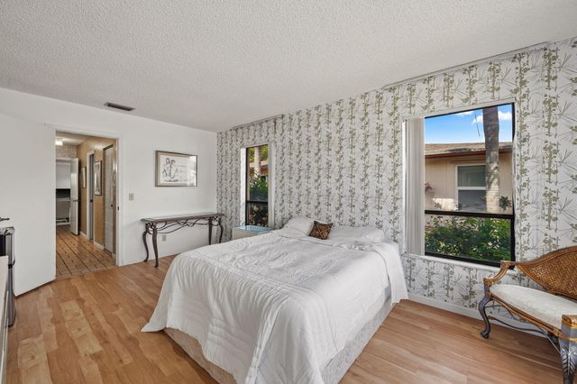 7543 Volley Place, Greenacres, FL 33467