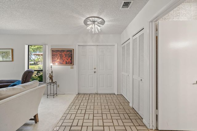 7543 Volley Place, Greenacres, FL 33467