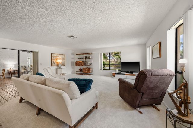 7543 Volley Place, Greenacres, FL 33467
