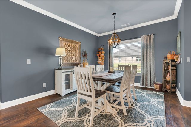 2614 Etna Dr, Chapel Hill, TN 37034