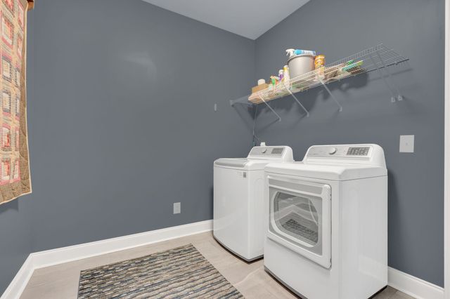 2614 Etna Dr, Chapel Hill, TN 37034