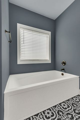 2614 Etna Dr, Chapel Hill, TN 37034