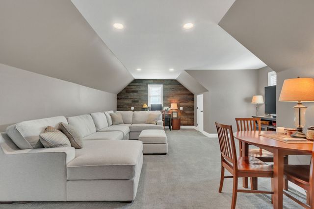 2614 Etna Dr, Chapel Hill, TN 37034