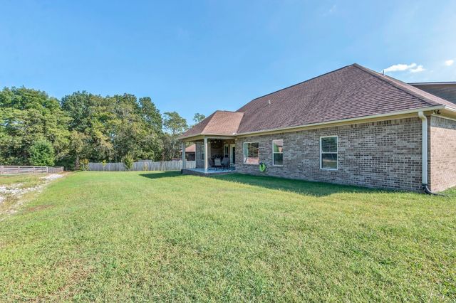 2614 Etna Dr, Chapel Hill, TN 37034