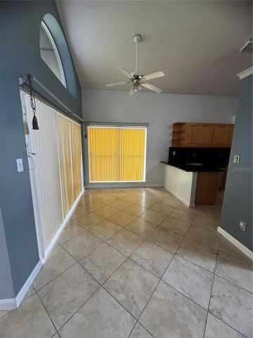 11128 SYLVAN POND CIRCLE, Orlando, FL 32825