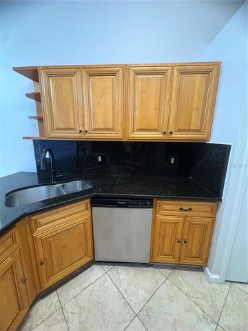 11128 SYLVAN POND CIRCLE, Orlando, FL 32825