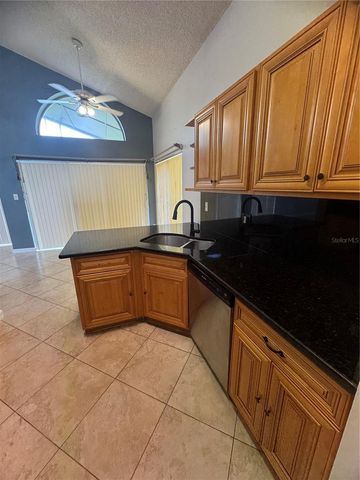 11128 SYLVAN POND CIRCLE, Orlando, FL 32825