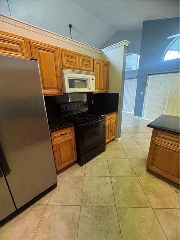 11128 SYLVAN POND CIRCLE, Orlando, FL 32825