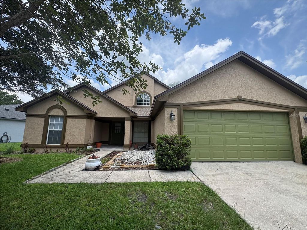 11128 SYLVAN POND CIRCLE, Orlando, FL 32825