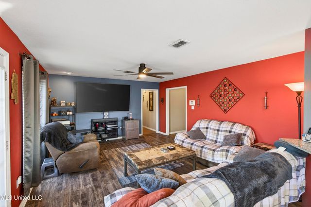 12062 Jessica Circle, Gulfport, MS 39503