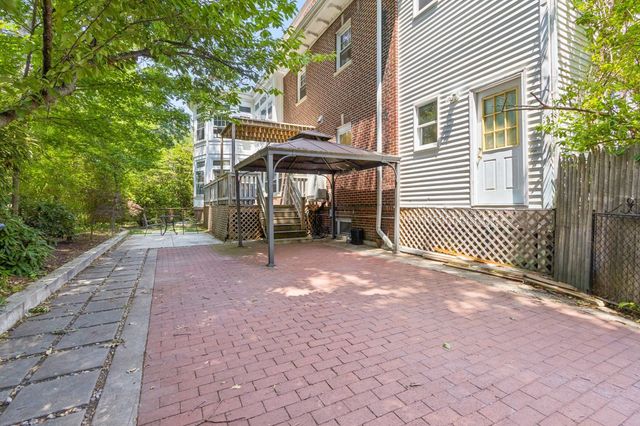 1776 Commonwealth Ave 1, Boston, MA 02135